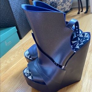 Melissa shoes ascension + Gareth Pugh Navy wedge